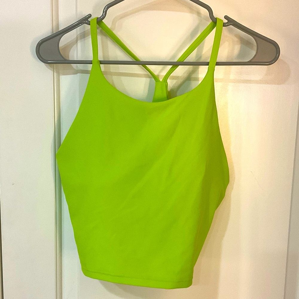 HOT Green Top